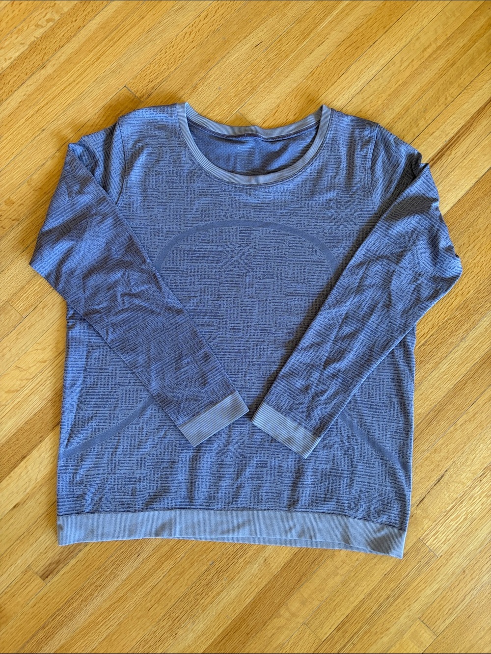 lululemon athletica Blue Long Sleeve Textured Tee